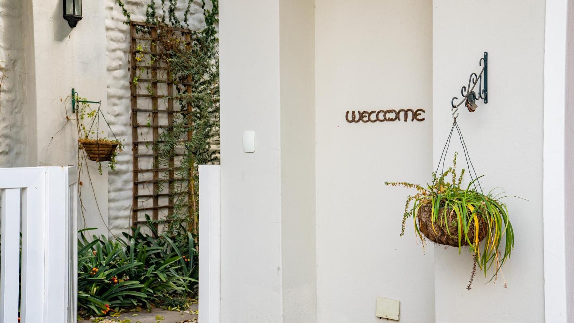 3 On Tessa Guesthouse Johannesburg Exterior photo